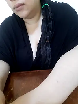 Madam-bezoul- online show from 09/11/25, 11:32