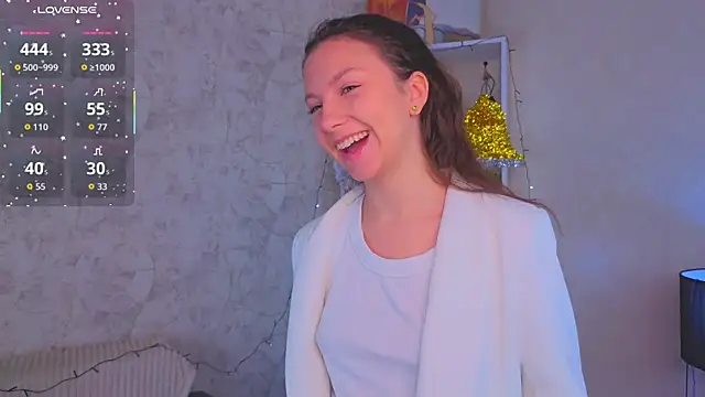 GiseleLamos online show from 12/17/25, 03:34