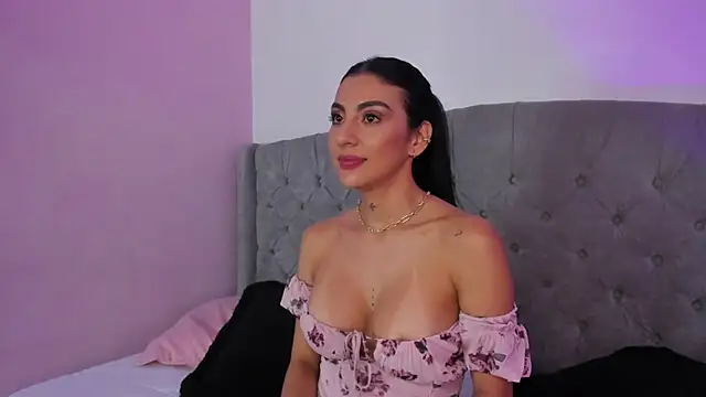 BianncaRibeiro online show from 04/09/26, 09:31