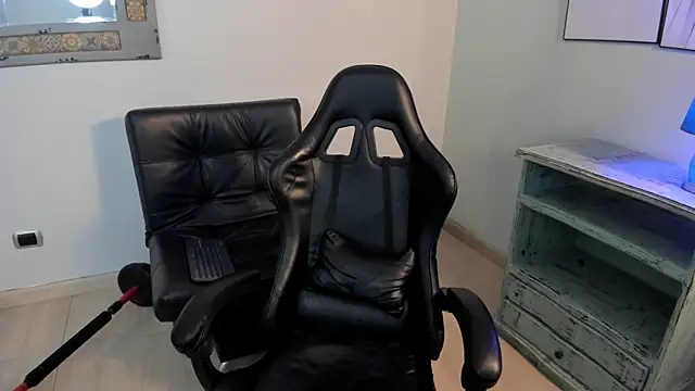 Dereck Manson online show from 10/18/25, 11:44