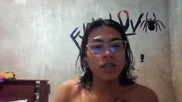 dirty model online show from 12/01/25, 05:45