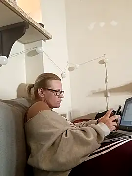 PremiumKitty online show from 03/29/26, 08:31