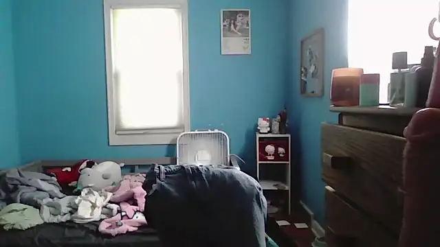 Liam axel35 online show from 09/28/25, 04:23