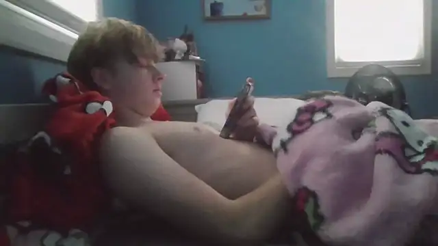 Liam axel35 online show from 11/06/25, 03:46