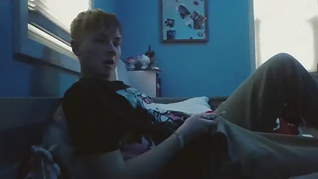 Liam axel35 online show from 11/18/25, 08:46