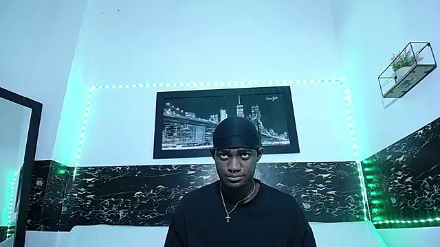 eebony stallion online show from 09/13/25, 03:06