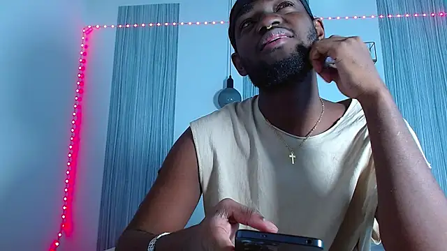 eebony stallion online show from 12/02/25, 03:12