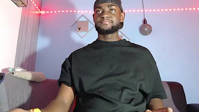 eebony stallion online show from 03/11/26, 08:15