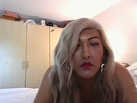 Luciana nicolini online show from 05/26/26, 12:56