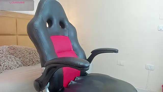 MELISSAROUGE online show from 05/23/26, 07:18