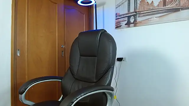 Dash Bukoski online show from 03/04/26, 01:39