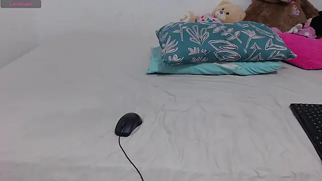 toxic sweet  online show from 12/21/25, 05:14