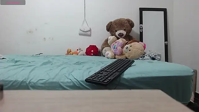 toxic sweet  online show from 02/11/26, 05:23