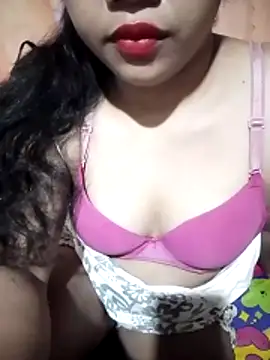 hotmomma8 online show from 06/29/26, 06:52