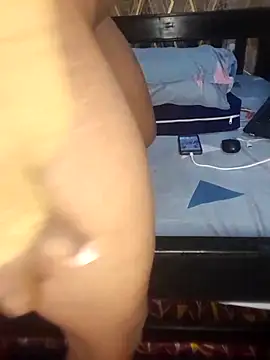 naked   online show from 10/27/25, 02:37