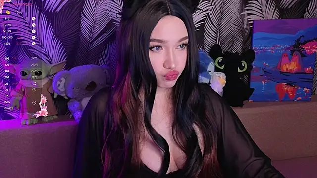 Yuki Star online show from 10/31/25, 02:51