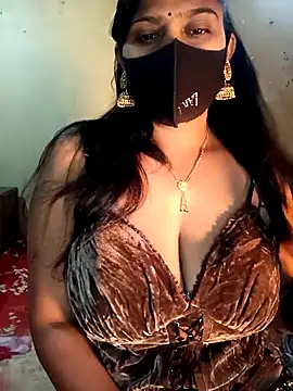 reena502 online show from 01/10/26, 12:45