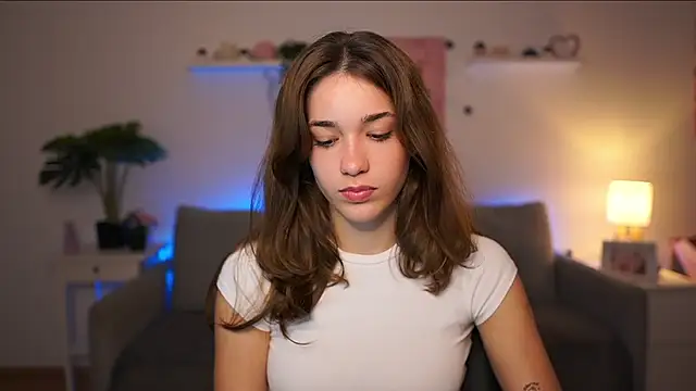 kissie cat online show from 10/06/25, 01:08