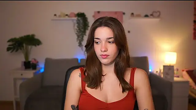 kissie cat online show from 12/03/25, 02:15