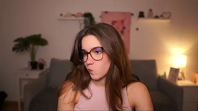 kissie cat online show from 02/20/26, 07:25