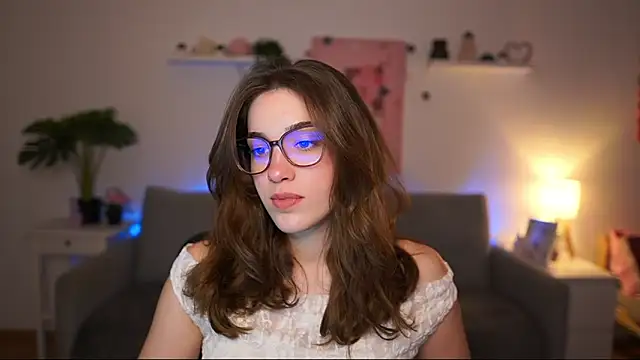 kissie cat online show from 02/24/26, 02:15