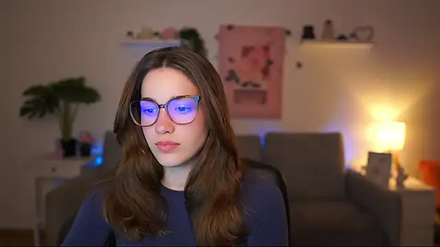 kissie cat online show from 03/23/26, 02:21