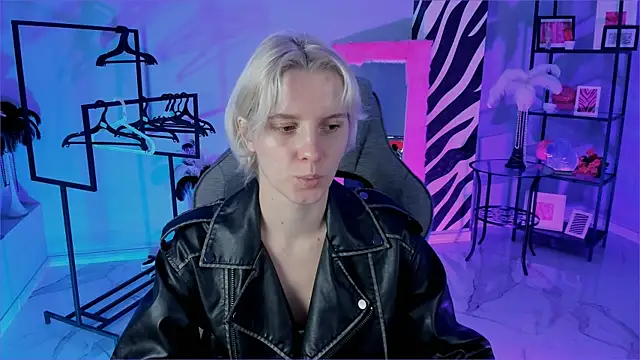 BethanyCloud online show from 09/10/25, 05:29