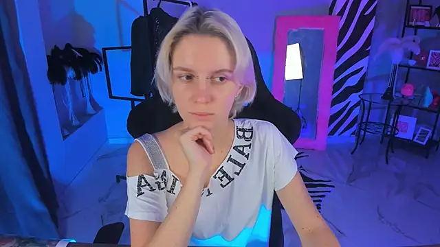 BethanyCloud online show from 10/17/25, 02:26