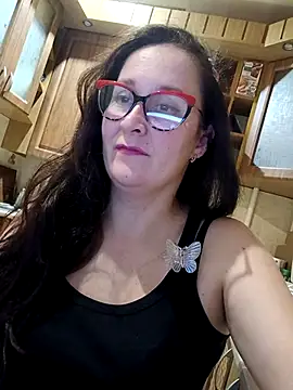 Amandda  online show from 10/16/25, 07:48