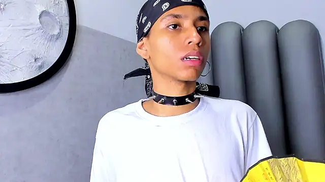 venus-03 online show from 09/23/25, 03:20