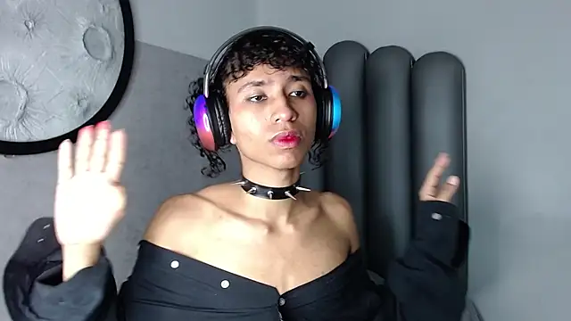 venus-03 online show from 09/28/25, 03:45