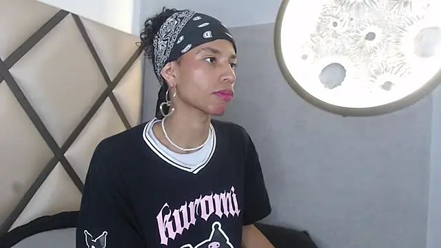 Snapshot of venus-03 chatting on 02/24/26, 03:26 venus-03 online show from 02/24/26, 03:26