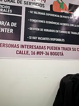 Mia-Glow online show from 12/01/25, 11:59