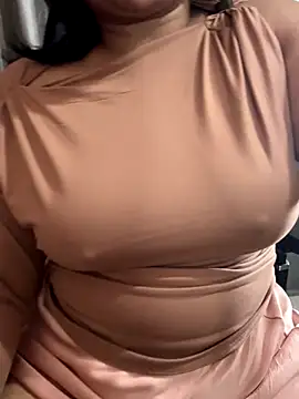 Maggi-is-back online show from 12/22/25, 03:03