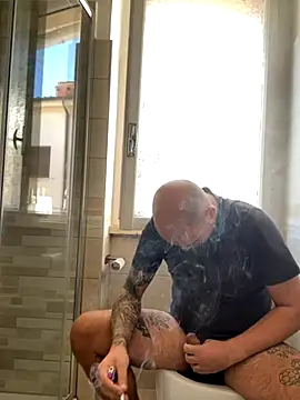 Snapshot of omihaze94 chatting on 09/28/25, 10:20 omihaze94 online show from 09/28/25, 10:20