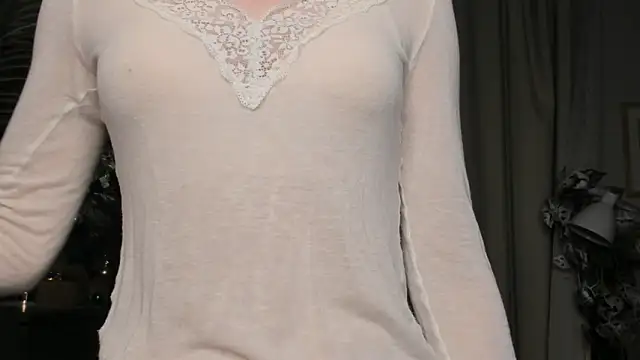 ChinBonnell online show from 12/22/25, 05:48