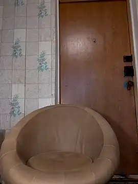 Tupo070481 online show from 12/02/25, 08:41