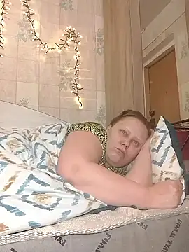 Tupo070481 online show from 12/21/25, 07:54