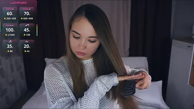 KayleenCurtis online show from 11/13/25, 05:28