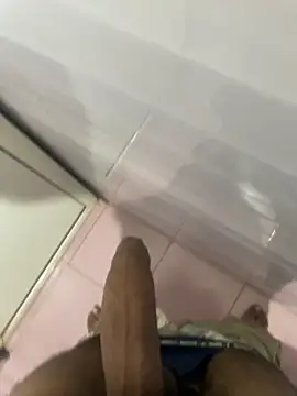 Snapshot of mumbaizboi chatting on 01/31/26, 09:46 mumbaizboi online show from 01/31/26, 09:46