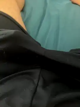 Snapshot of T0To_ chatting on 09/17/25, 11:01 T0To online show from 09/17/25, 11:01