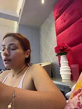 VictoriaFerro online show from 07/01/26, 12:40