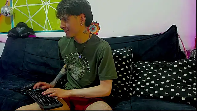 Dioniso guy8 online show from 03/28/26, 08:19