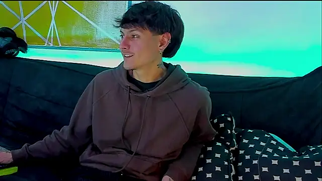 Dioniso guy8 online show from 04/01/26, 08:39