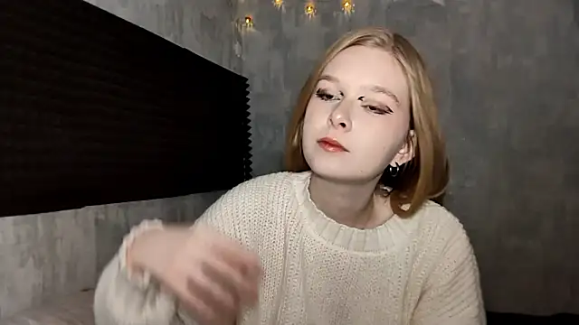 LiaVibes online show from 01/16/26, 06:17