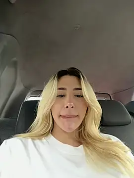 Mia sofiia21 online show from 03/12/26, 02:56