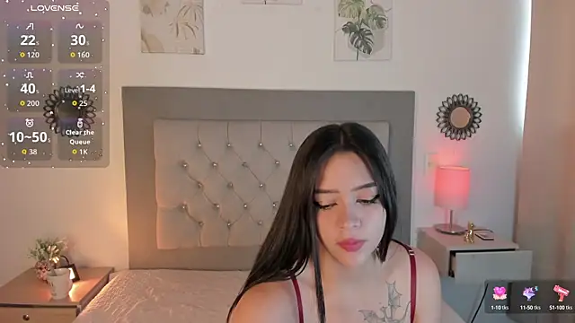 Seraphyne666 online show from 09/13/25, 11:43