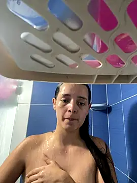 Mia jhoonson online show from 10/28/25, 08:44