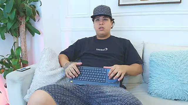 Naim Bennetsex online show from 11/12/25, 06:30