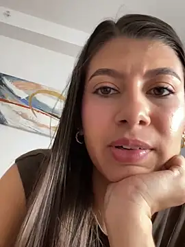 Lenapink19 online show from 10/11/25, 04:16